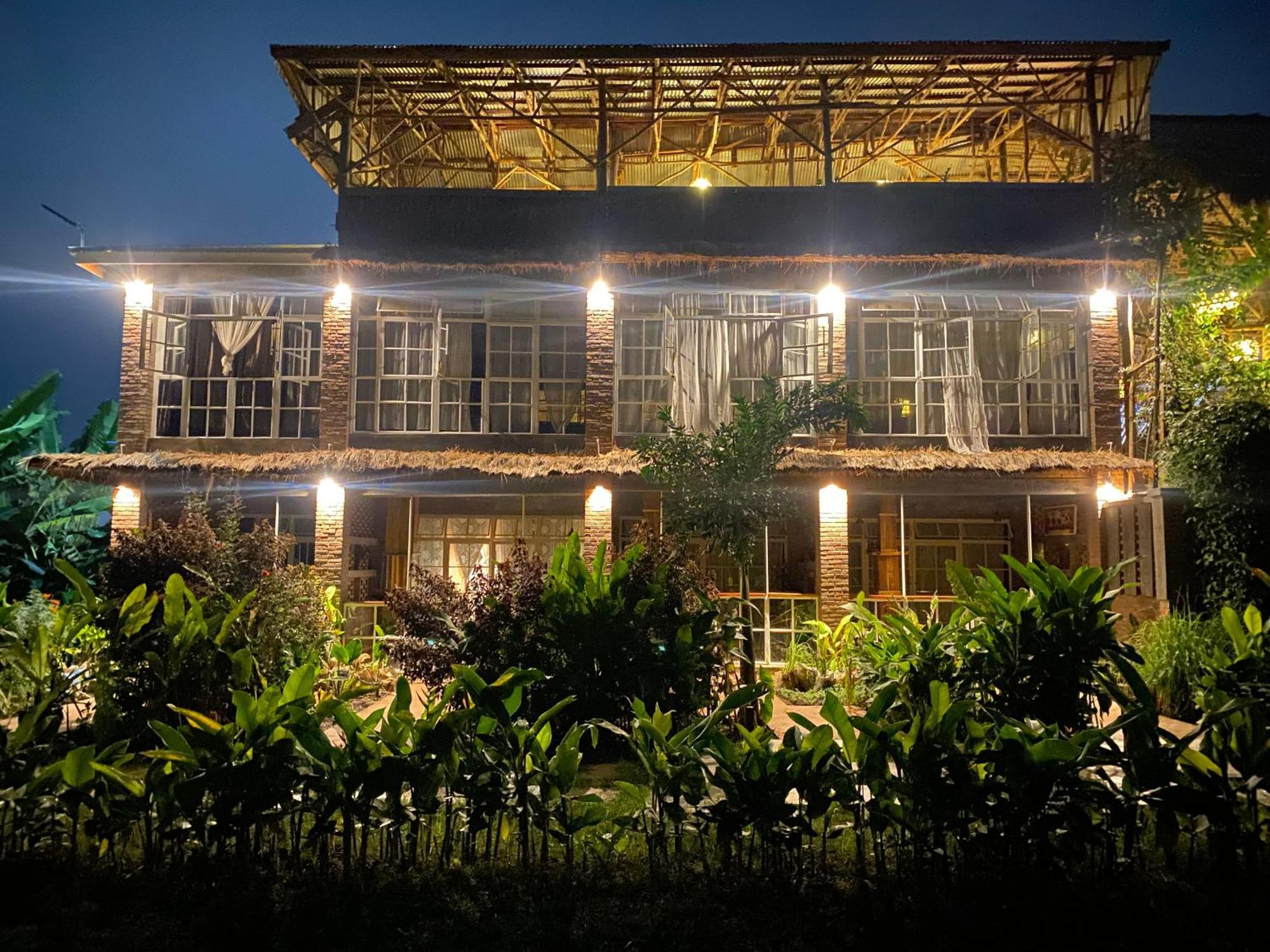 Mount Kilimanjaro 360 View Cottage Uru Exteriör bild