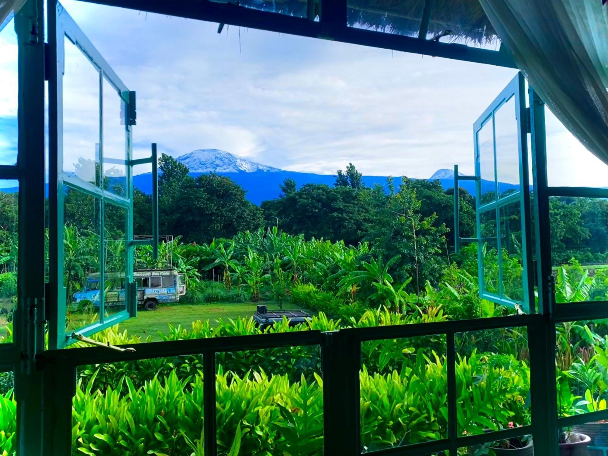 Mount Kilimanjaro 360 View Cottage Uru Exteriör bild